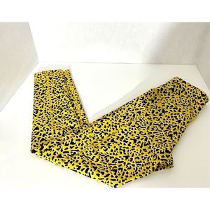 BCBGeneration High Waisted Leggings size: Small